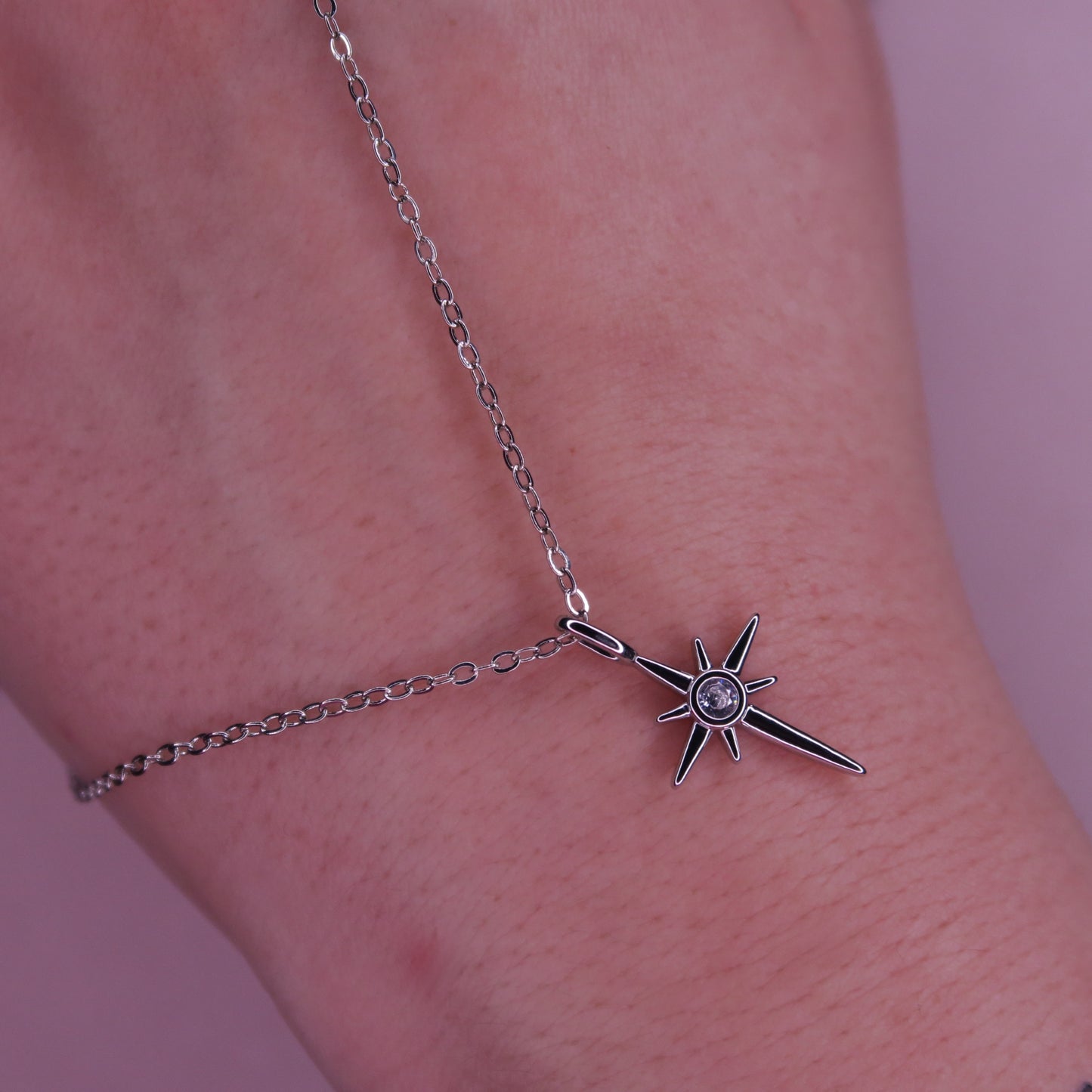 Colier NORDIC STAR cu pandantiv minimalist și cristal central - placat cu Argint 925