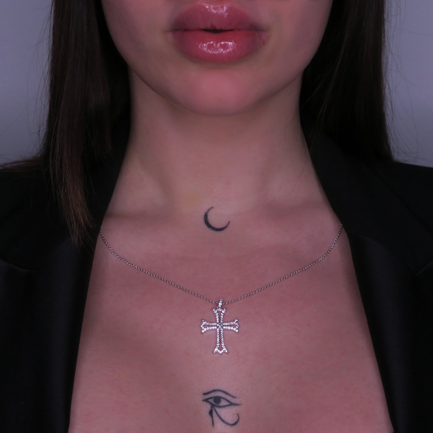 Colier Cruce DIVINA cu Cristale Swarovski si Placaj din Argint 925
